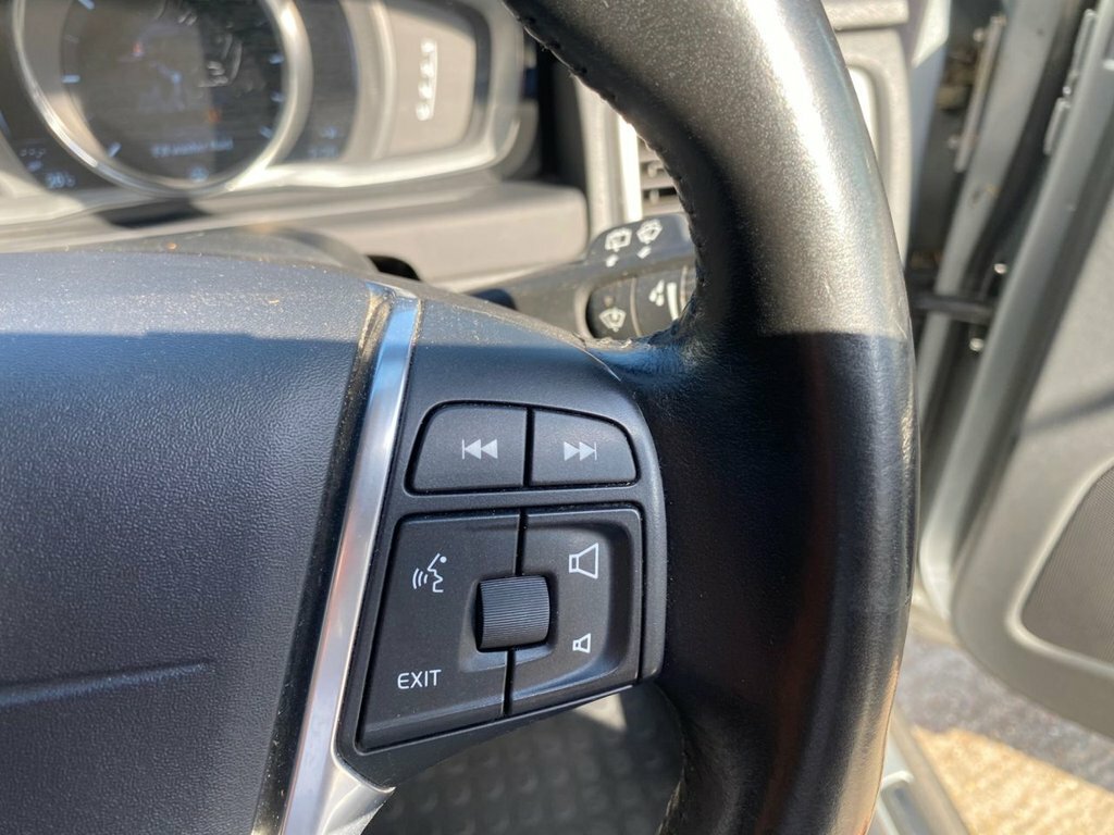 Volvo XC70 D4 Se Lux Blue #28