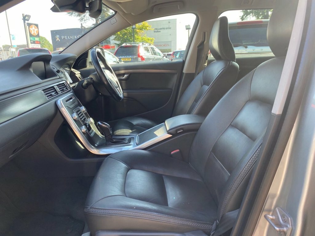 Volvo XC70 D4 Se Lux Blue #24
