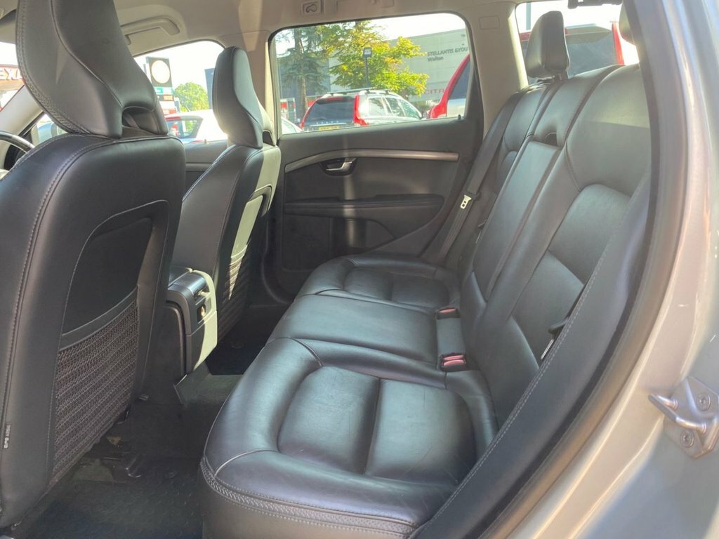 Volvo XC70 D4 Se Lux Blue #16
