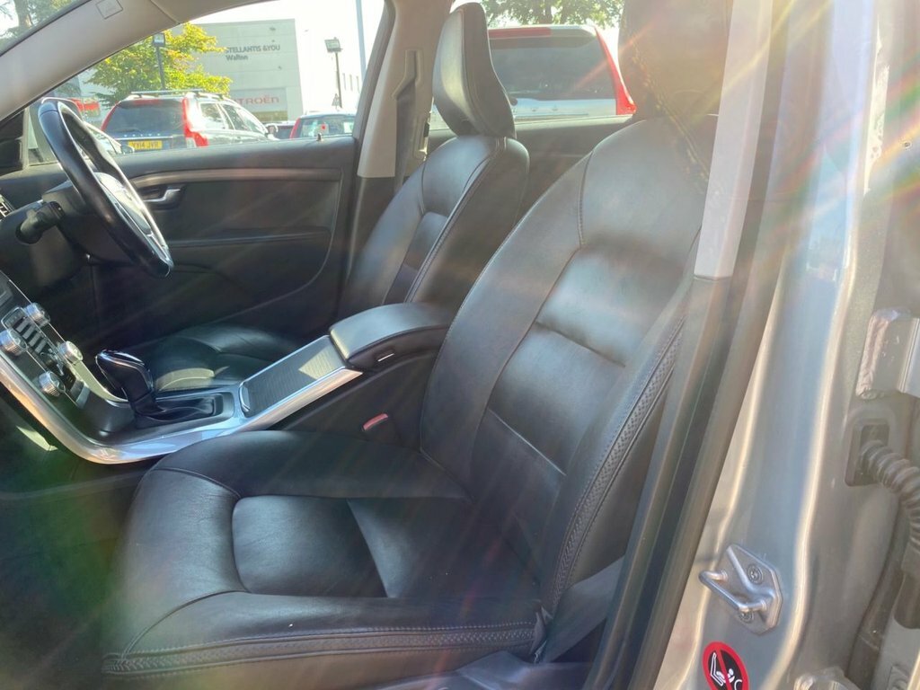 Volvo XC70 D4 Se Lux Blue #22