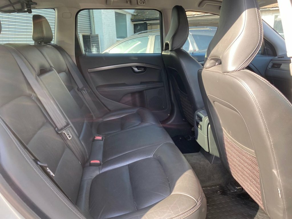 Volvo XC70 D4 Se Lux Blue #10