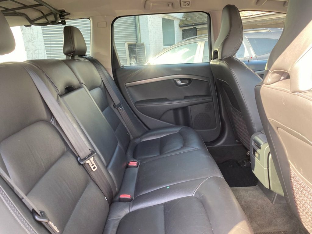 Volvo XC70 D4 Se Lux Blue #9
