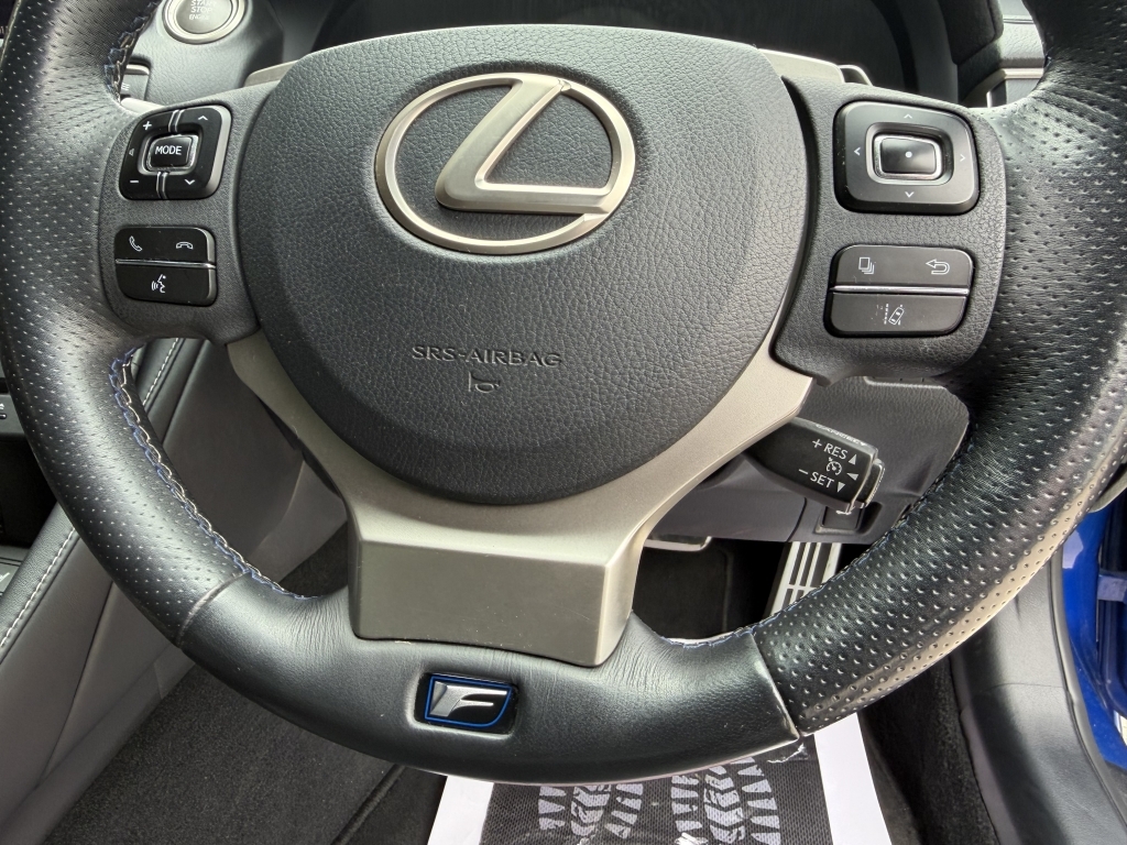 Lexus RC 300H 2.5 Luxury Cvt Silver #26