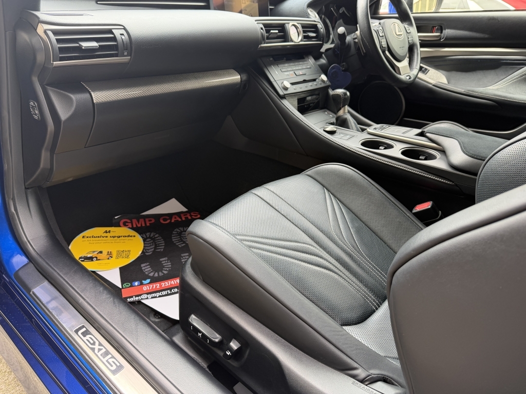 Lexus RC 300H 2.5 Luxury Cvt Silver #40