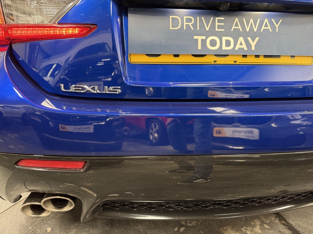 Lexus RC 300H 2.5 Luxury Cvt Silver #60