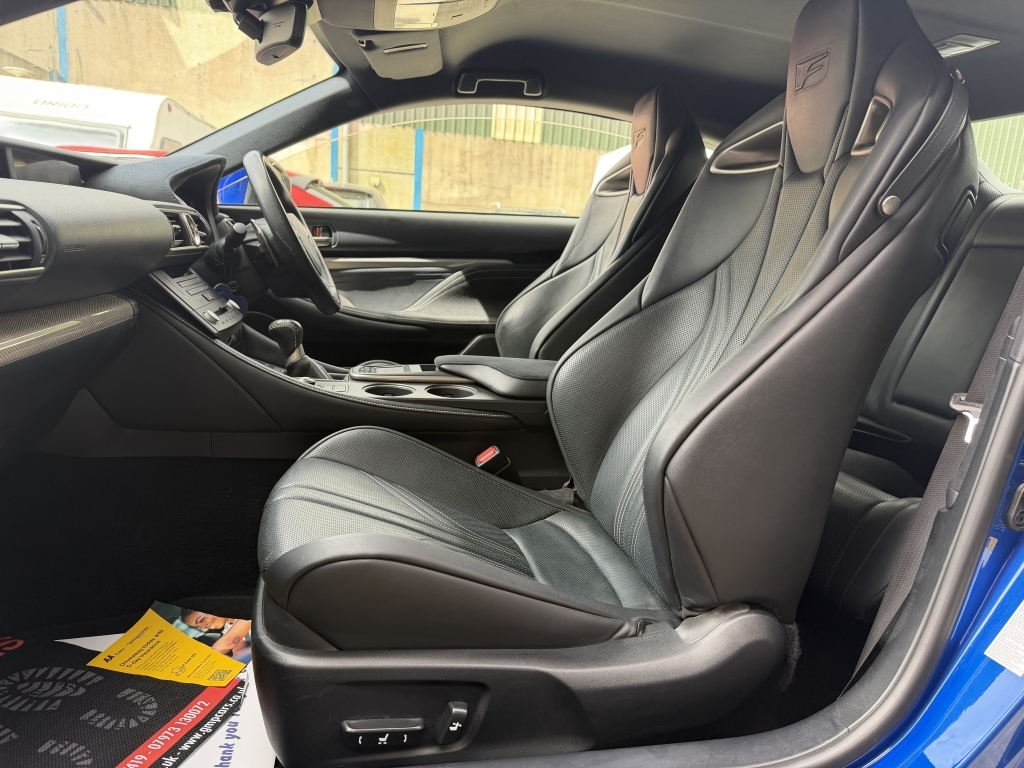 Lexus RC 300H 2.5 Luxury Cvt Silver #37