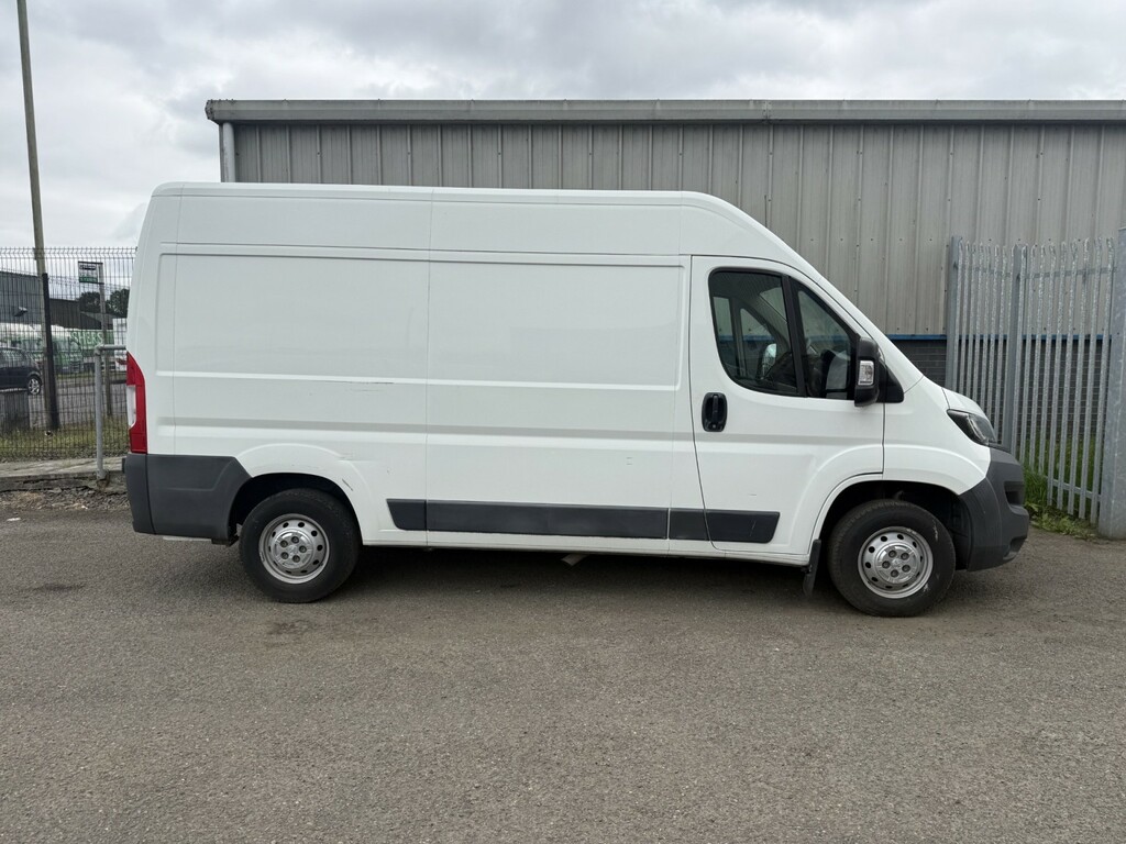 Peugeot Boxer Panel Van 2.2 Hdi 335 20162016 White #2