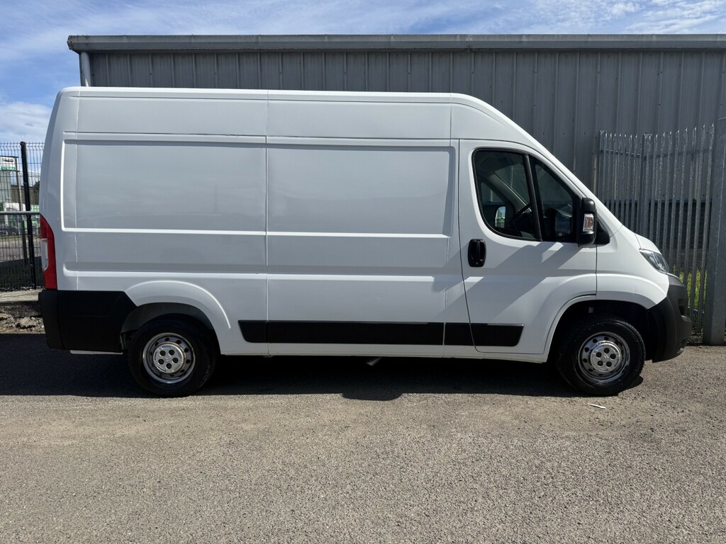 Citroen Relay Panel Van 2.2 Bluehdi 35 X 2020 NJ20ONH White #3
