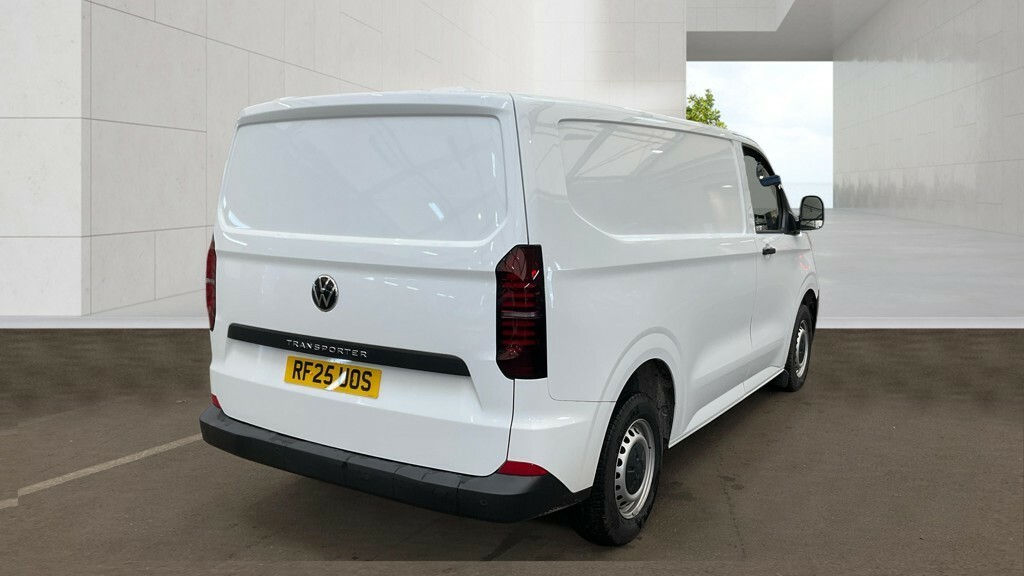 Volkswagen Transporter Panel Van 2.0 Tdi T28 Commerce 2025 White #4