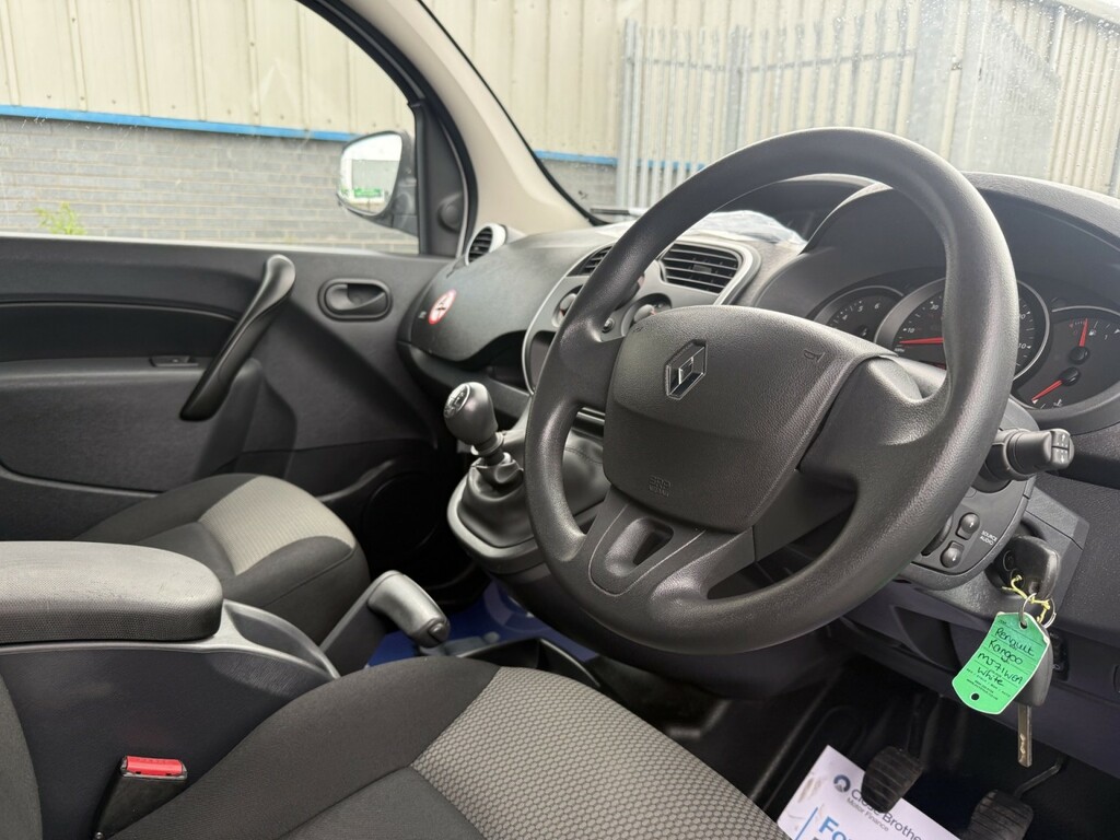 Renault Kangoo Maxi Maxi 0.0 I Ll21 Business Plus 59 Bhp White #18