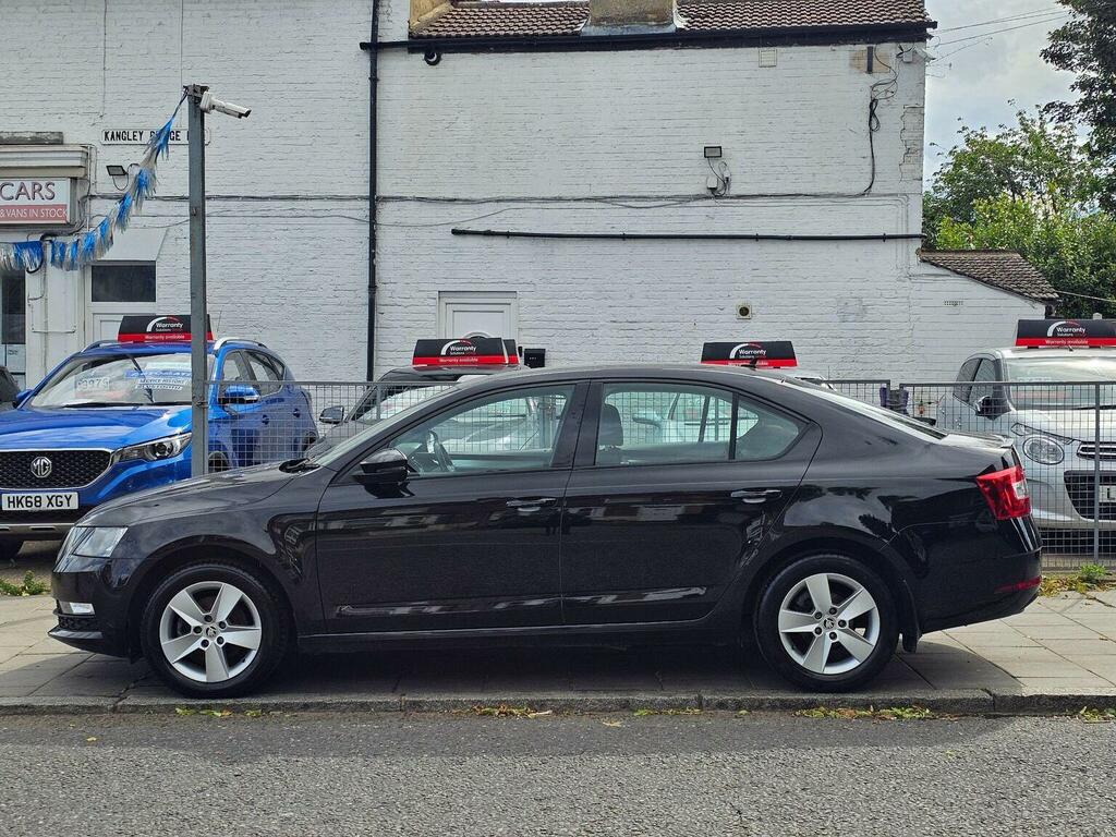 Skoda Octavia 1.5 Tsi Act Se Technology Dsg Euro 6 Ss Black #5