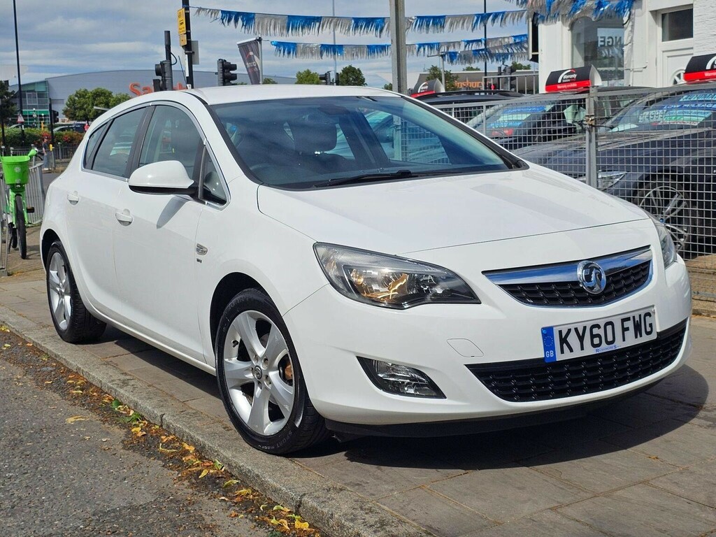 Vauxhall Astra 1.4T 16V Sri Euro 5 White
