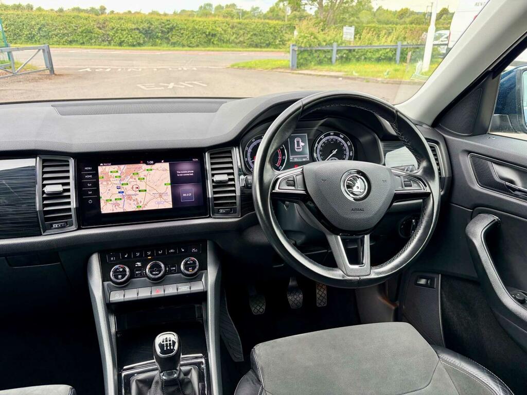 Skoda Kodiaq 1.5 Tsi Act Se L Euro 6 Ss 7 Seat MT68UAV Blue #2