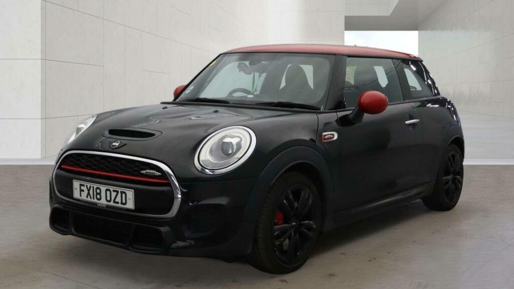 Mini Hatch 2.0 John Cooper Works Euro 6 Ss Black