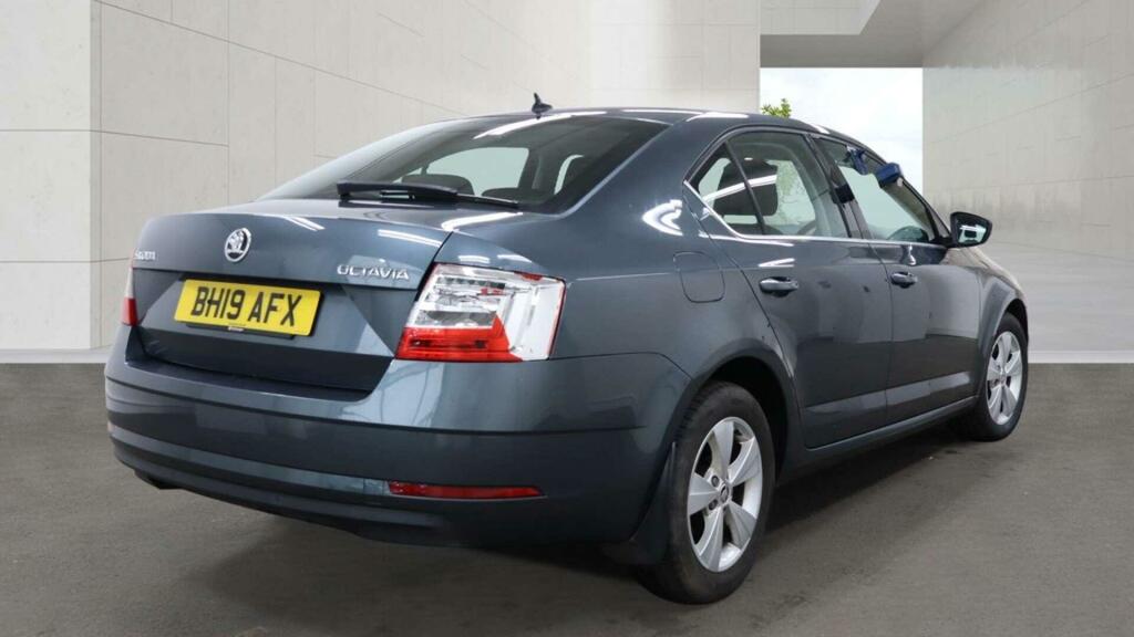 Skoda Octavia 1.0 Tsi Se Technology Euro 6 Ss Grey #4