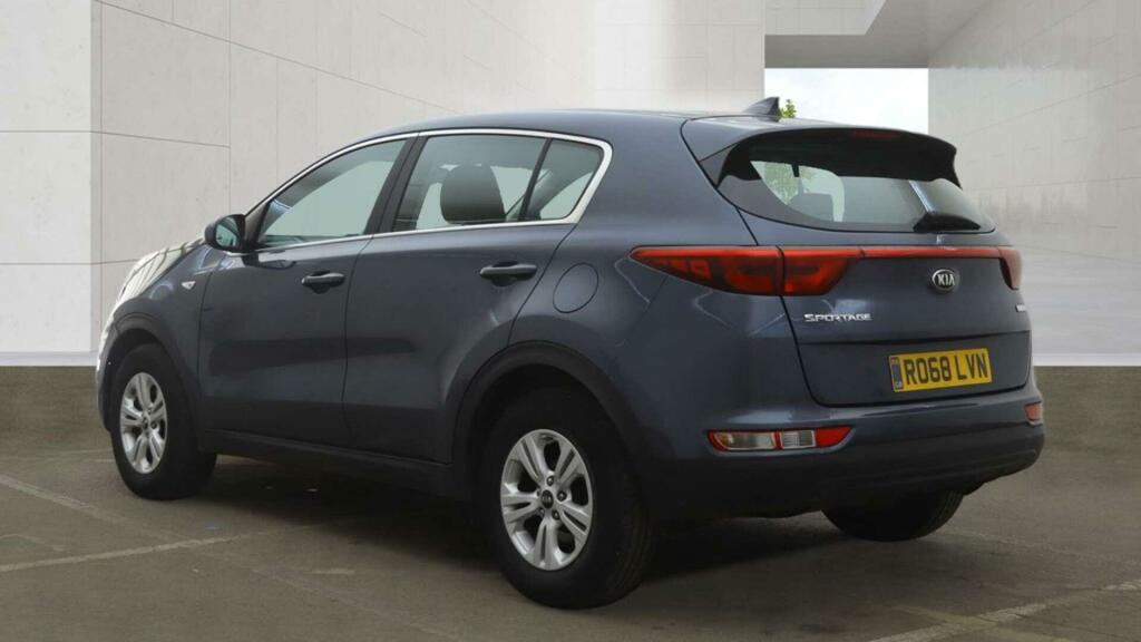 Kia Sportage 1.7 Crdi 1 Euro 6 Ss R068LVN Blue #3