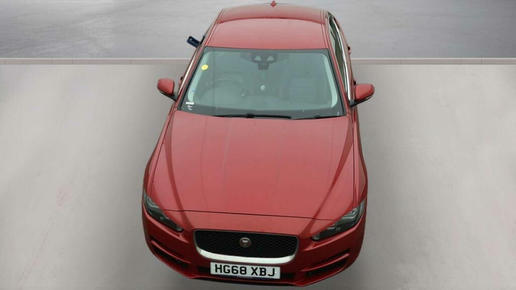 Jaguar XE 2.0D Prestige Euro 6 Ss Red #6