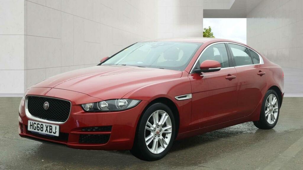 Jaguar XE 2.0D Prestige Euro 6 Ss Red