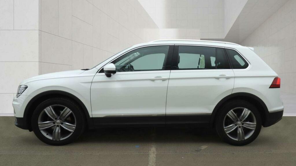 Volkswagen Tiguan 2.0 Tdi Bluemotion Tech Sel Euro 6 Ss MV66AXT White #5