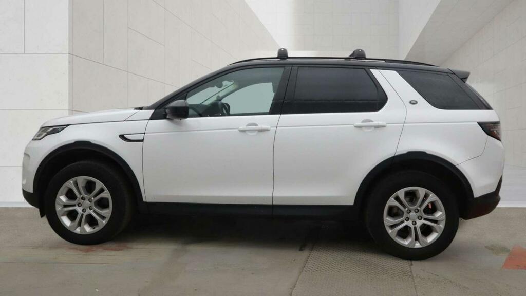 Land Rover Discovery Sport S White #5