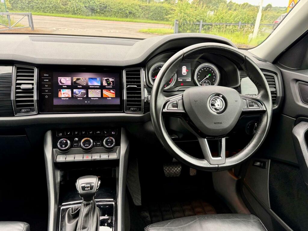 Skoda Kodiaq 2.0 Tsi Edition Dsg 4Wd Euro 6 Ss 5 Seat EJ67YXT Blue #2
