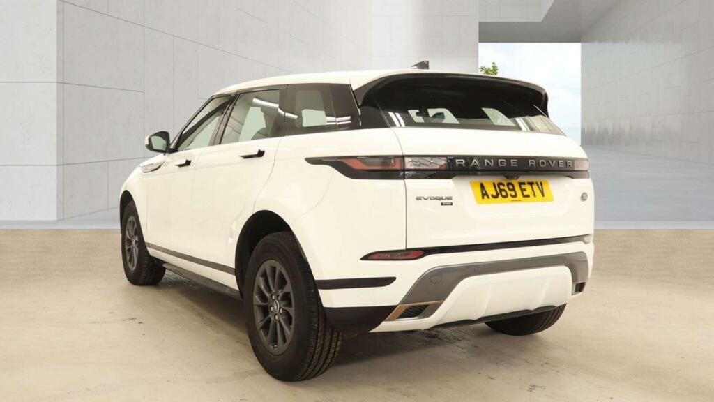 Land Rover Range Rover Evoque R-dynamic White #2