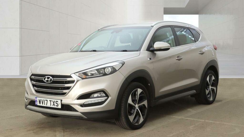 Hyundai Tucson Sport Edition White