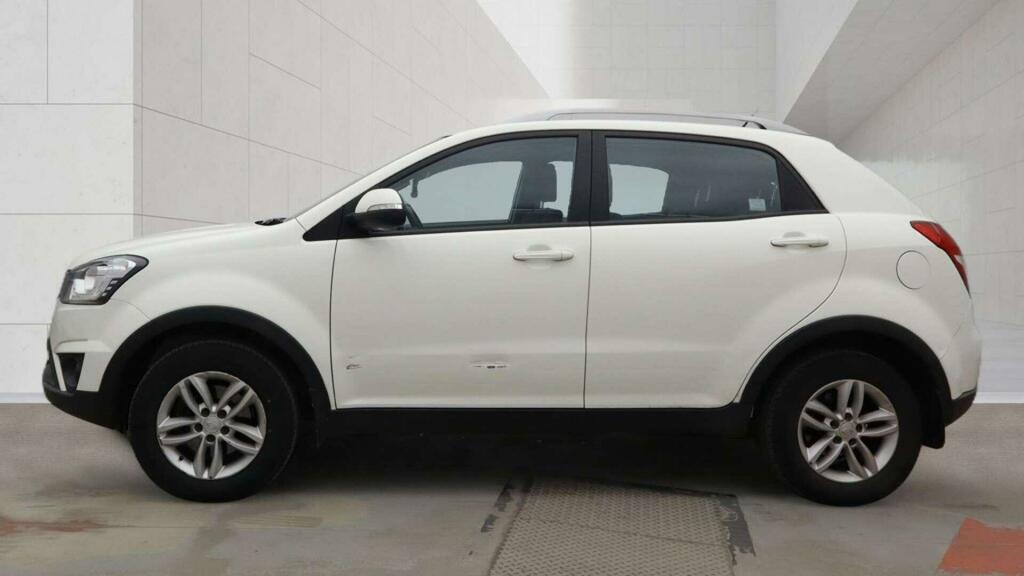 SsangYong Korando 2.2D Se 4Wd Euro 6 White #5