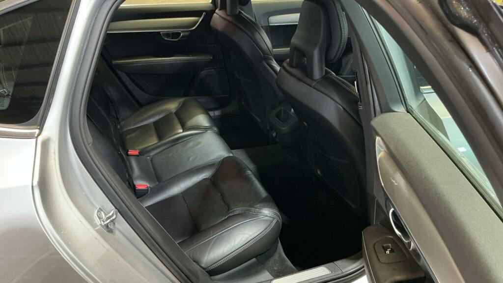 Volvo S90 D4 Inscription Black #10