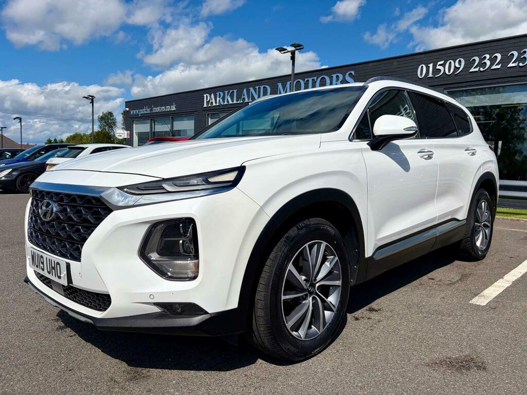 Hyundai Santa Fe Premium White #4