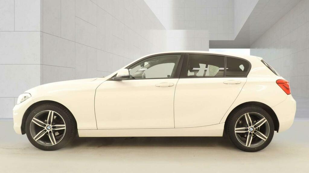 BMW 1 Series 1.5 116D Sport Euro 6 Ss WD18PMY White #5