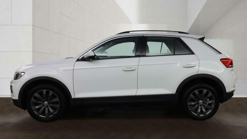 Volkswagen T-Roc Se White #6