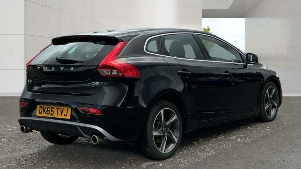 Volvo V40 R-design Black #3