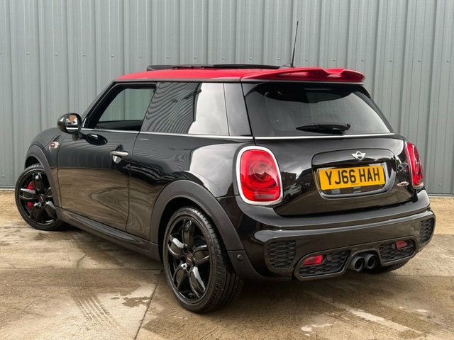 Mini Hatch Cooper Works 2.0 Hatchback YJ66HAH Black #3