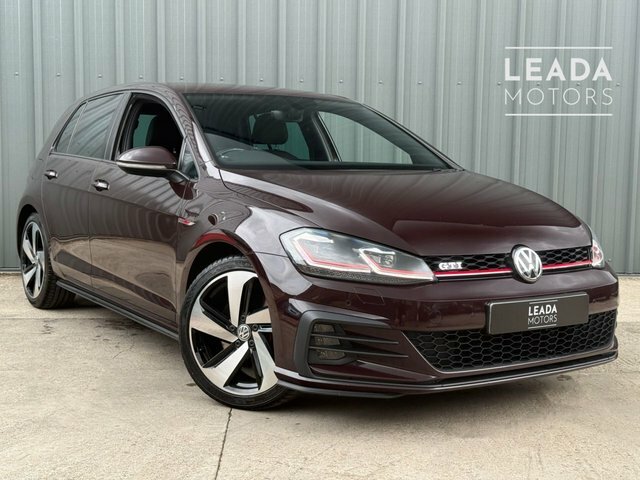 Volkswagen Golf 2.0 Tsi Dsg Bluemotion Black