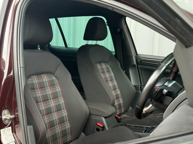 Volkswagen Golf 2.0 Tsi Dsg Bluemotion DP17DAU Black #6