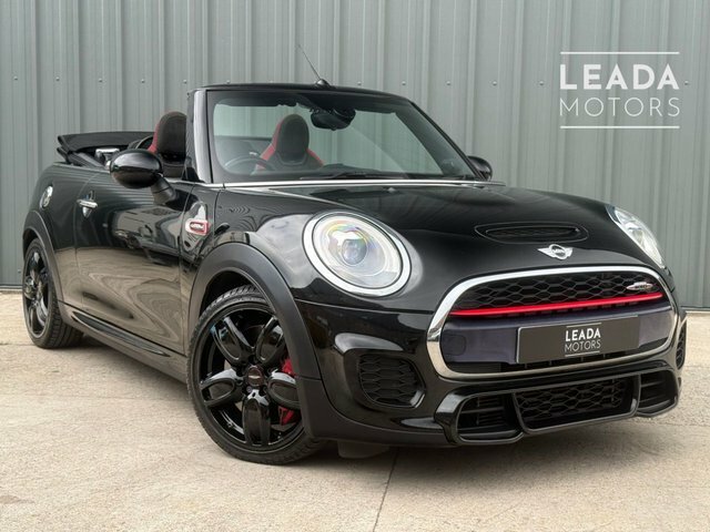 Mini Convertible Cooper Works Convertible 2.0 Black