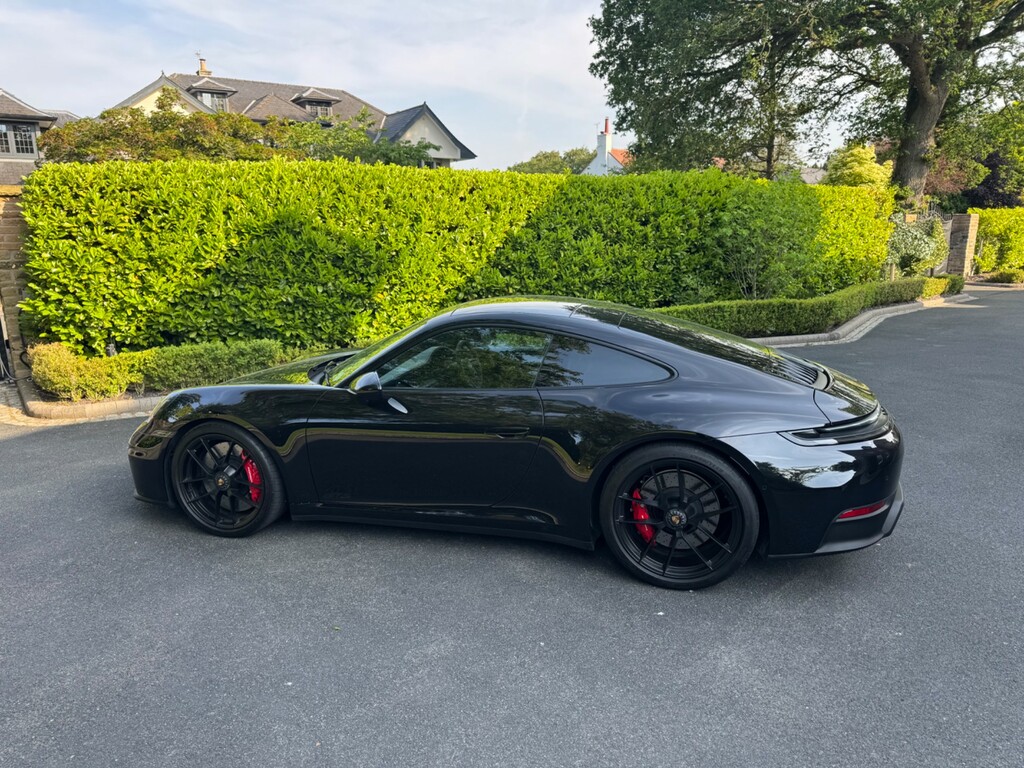 Porsche 911 Coupe Black #3
