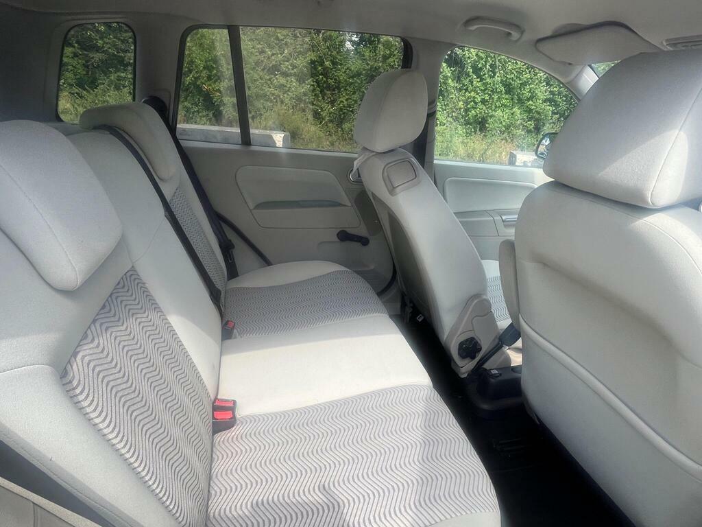 Ford Fusion 1.6 Zetec 100 Bhp Silver #25