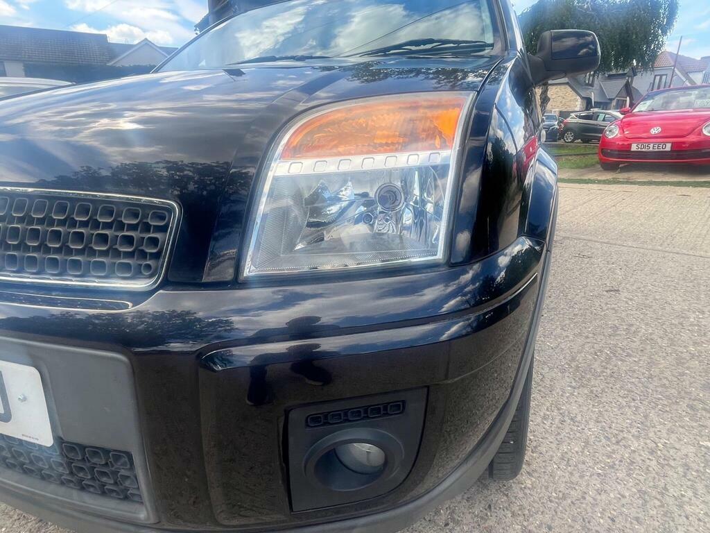 Ford Fusion 1.6 Zetec 100 Bhp Silver #46