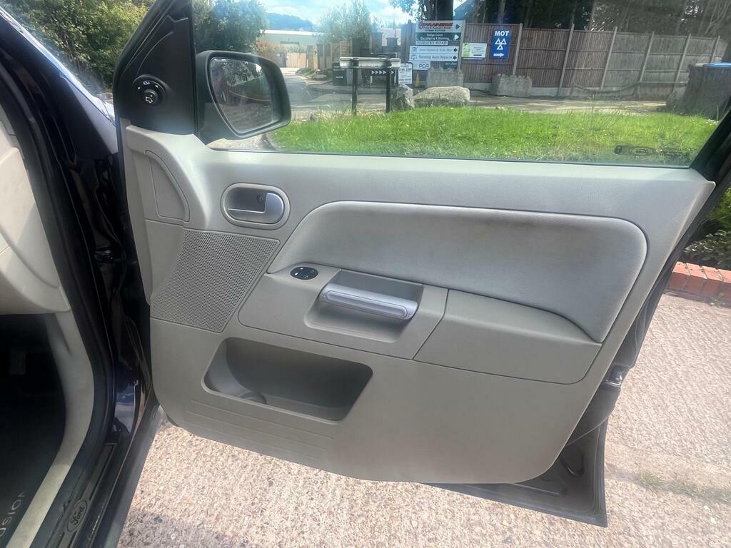 Ford Fusion 1.6 Zetec 100 Bhp Silver #31