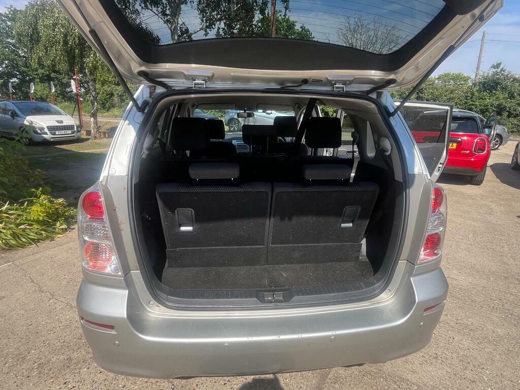 Toyota Corolla Verso Verso 2.2 D-4d Sr Silver #16
