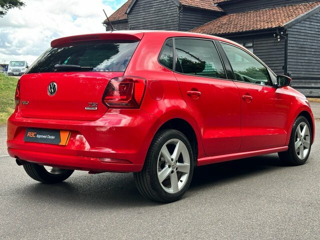 Volkswagen Polo Tsi Bluemotion Tech Sel DA64FZB Red #4