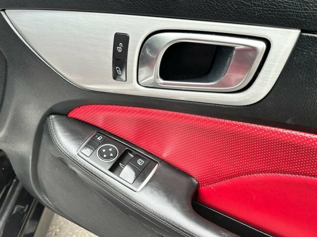 Mercedes-Benz SLK 200 Blueefficiency Tip White #36