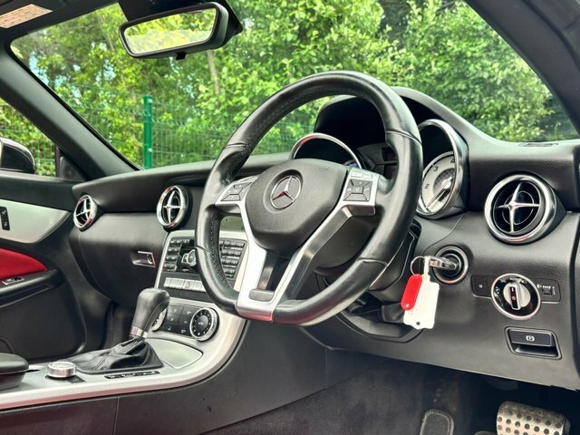 Mercedes-Benz SLK 200 Blueefficiency Tip White #31