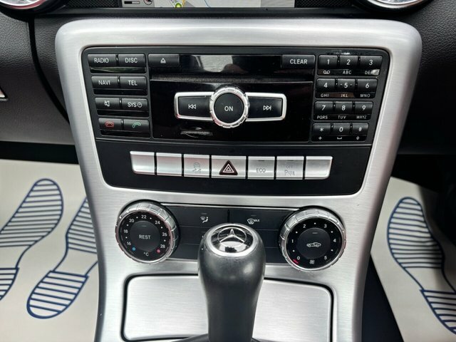 Mercedes-Benz SLK 200 Blueefficiency Tip White #44