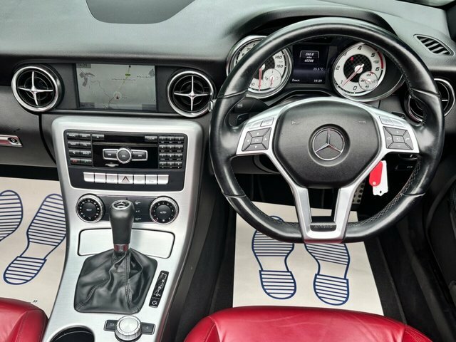 Mercedes-Benz SLK 200 Blueefficiency Tip White #41