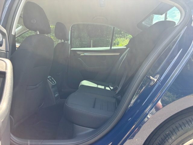 Skoda Octavia 1.6 Tdi 110Ps Se Tech Greenline III Est Blue #32