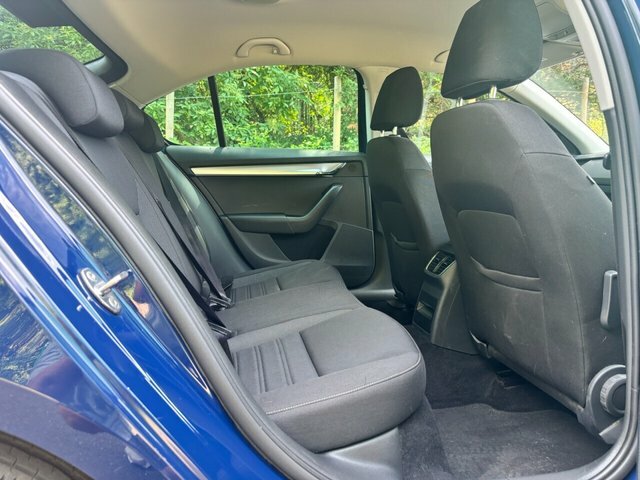 Skoda Octavia 1.6 Tdi 110Ps Se Tech Greenline III Est Blue #42