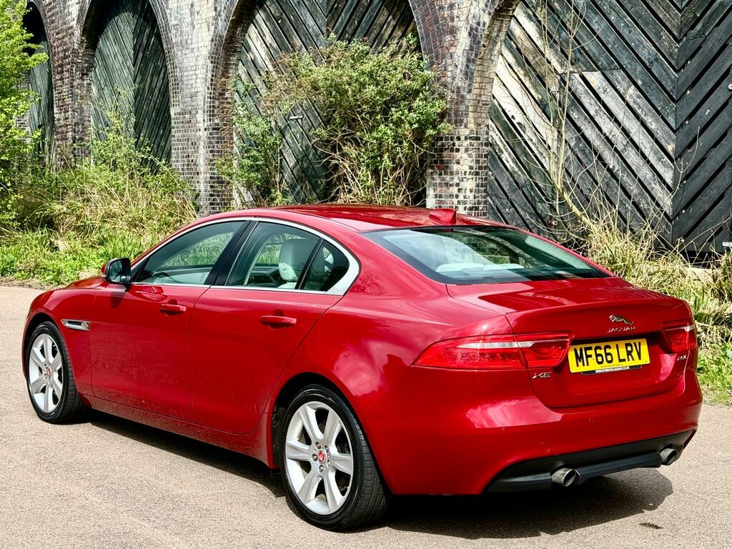 Jaguar XE 2.0 Gtdi Portfolio Euro 6 Ss MF66LRV Red #6